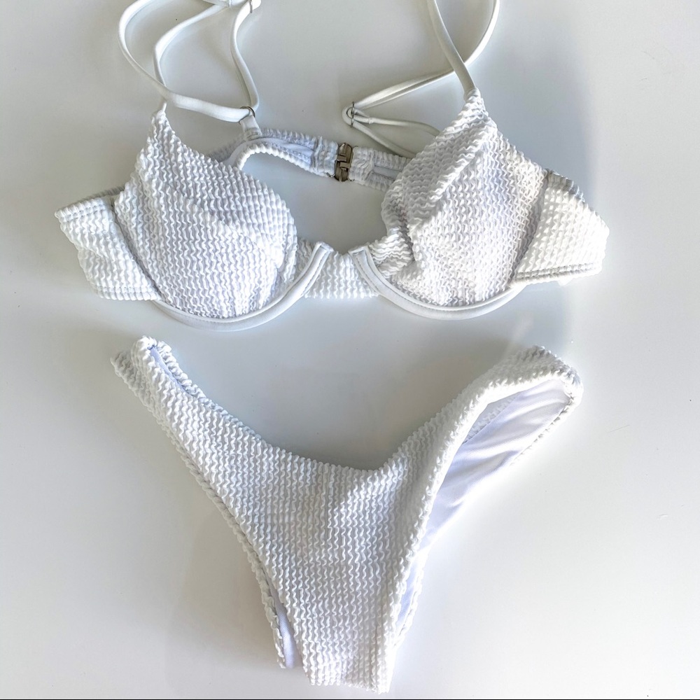 White Padded Underwire Push-up Bikini Set